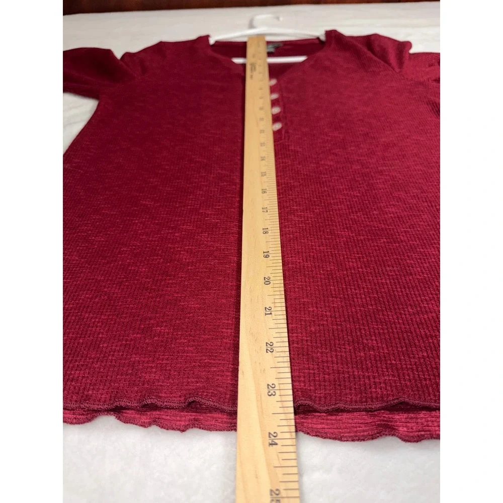 Eddie Bauer Womens Red Waffle Knit Henley Sleepwear Pajama Top Long Sleeve Small